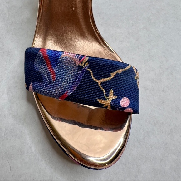 TED BAKER Navy Chinoiserie Junaaa Jacquard Platform Sandals - Sz 38 / 7.5 - Picture 9 of 16